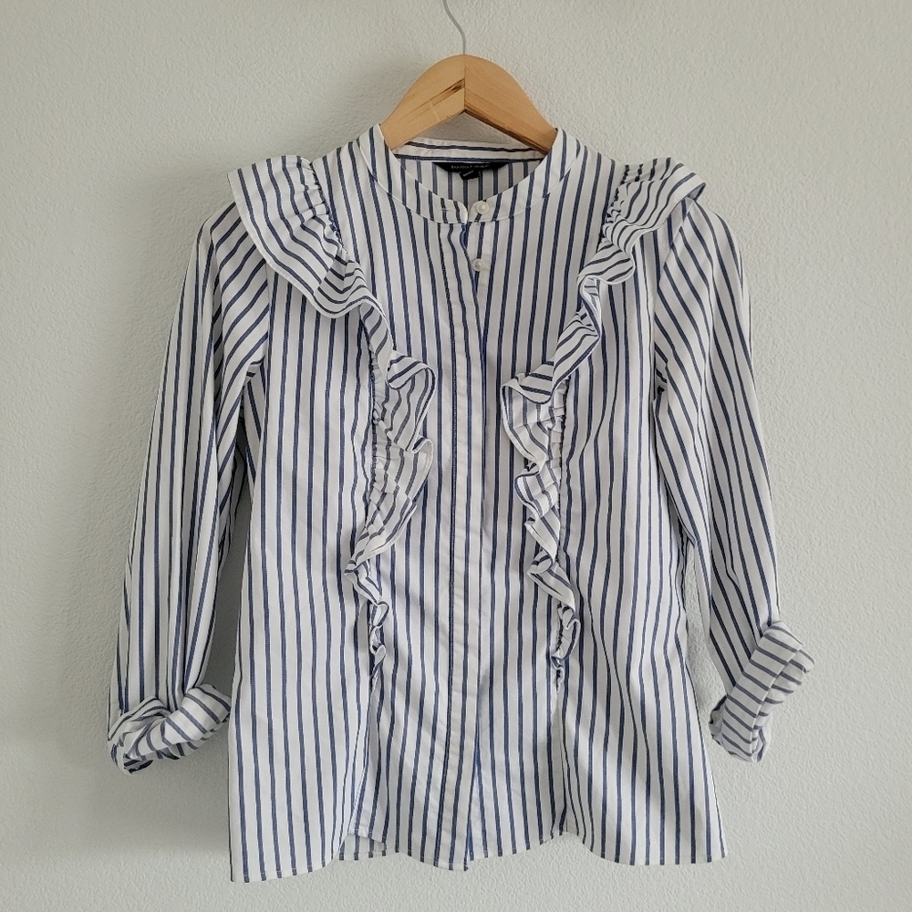 Banna Republic stripped ruffle collared button down top - Picture 9 of 11